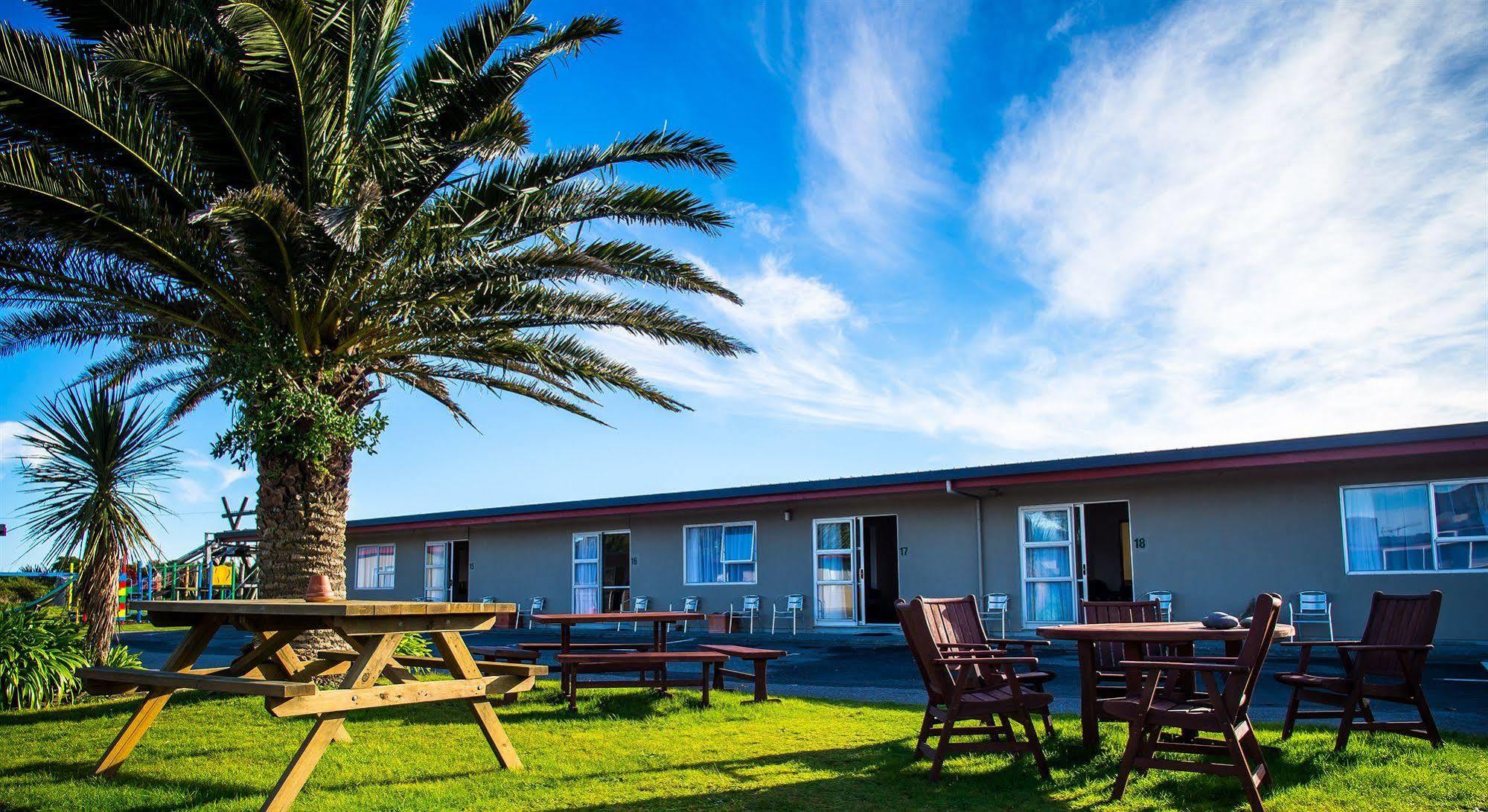 Charles Court Motel Greymouth Exterior foto